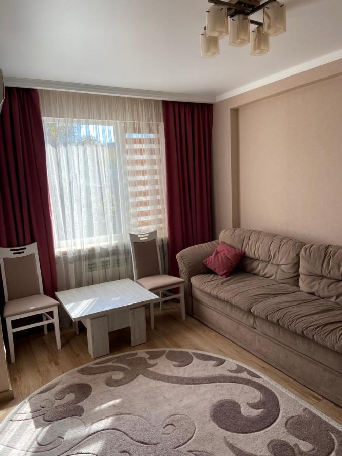 Studio apartment Izmail Buitenkant foto
