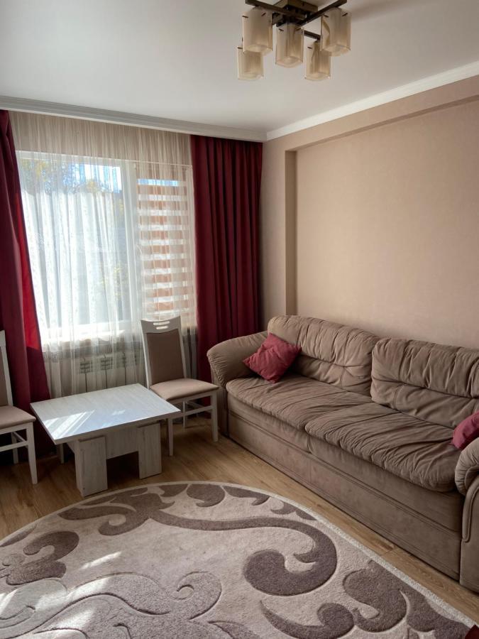 Studio apartment Izmail Buitenkant foto